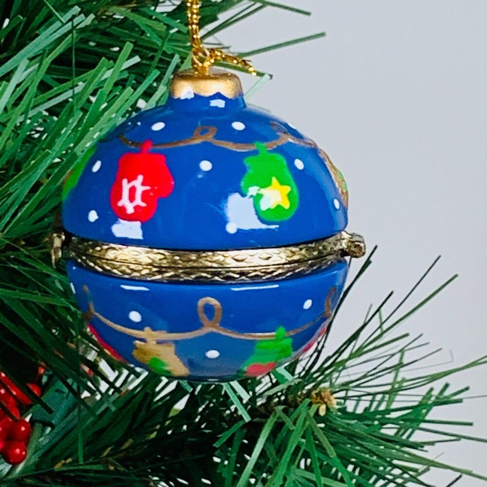 Mittens Round Ball Porcelain Hinged Surprise Gift Trinket Box Christmas Ornament